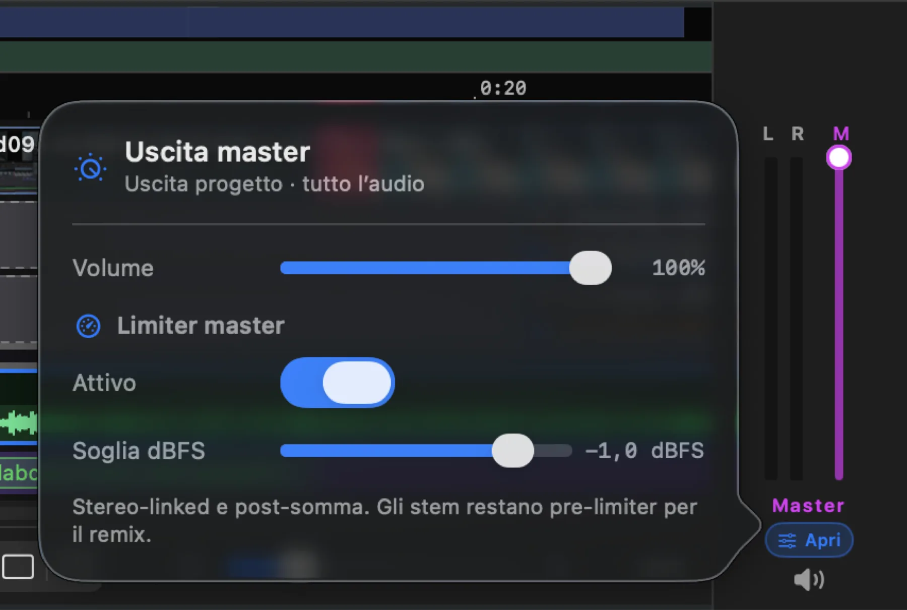 Il popover Uscita master e il channel strip Master a destra della timeline.
